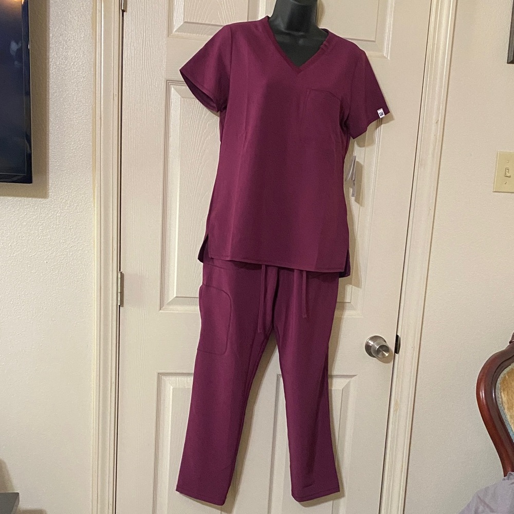 Cherokee V-Neck Medical Scrub Set